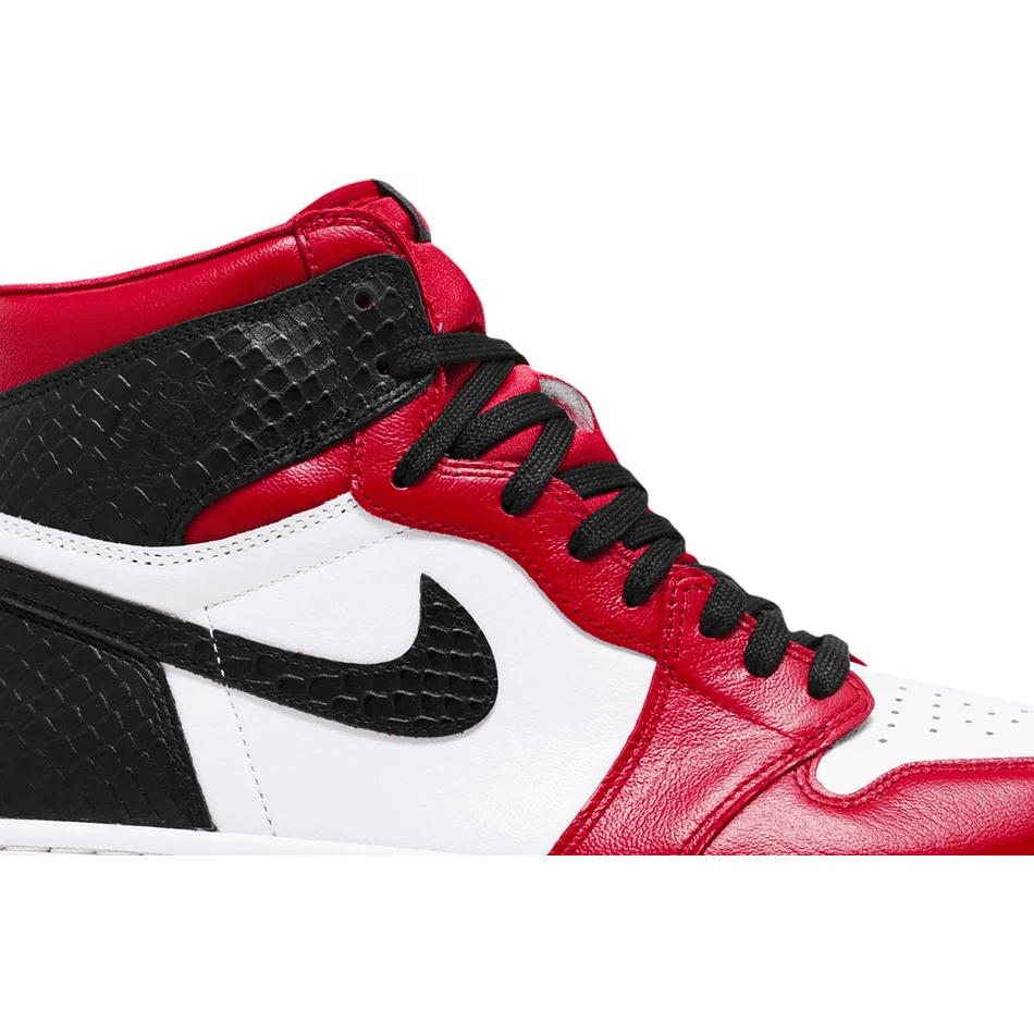 Jordan 1 Retro High Satin Snake Chicago (W)