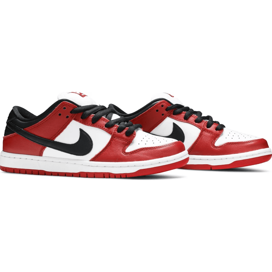 Nike SB Dunk Low Chicago Pro SB