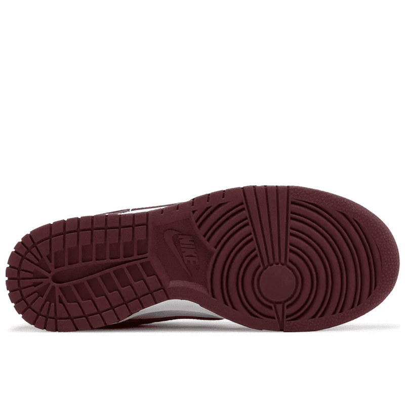 Nike Dunk Low Bordeaux (W)