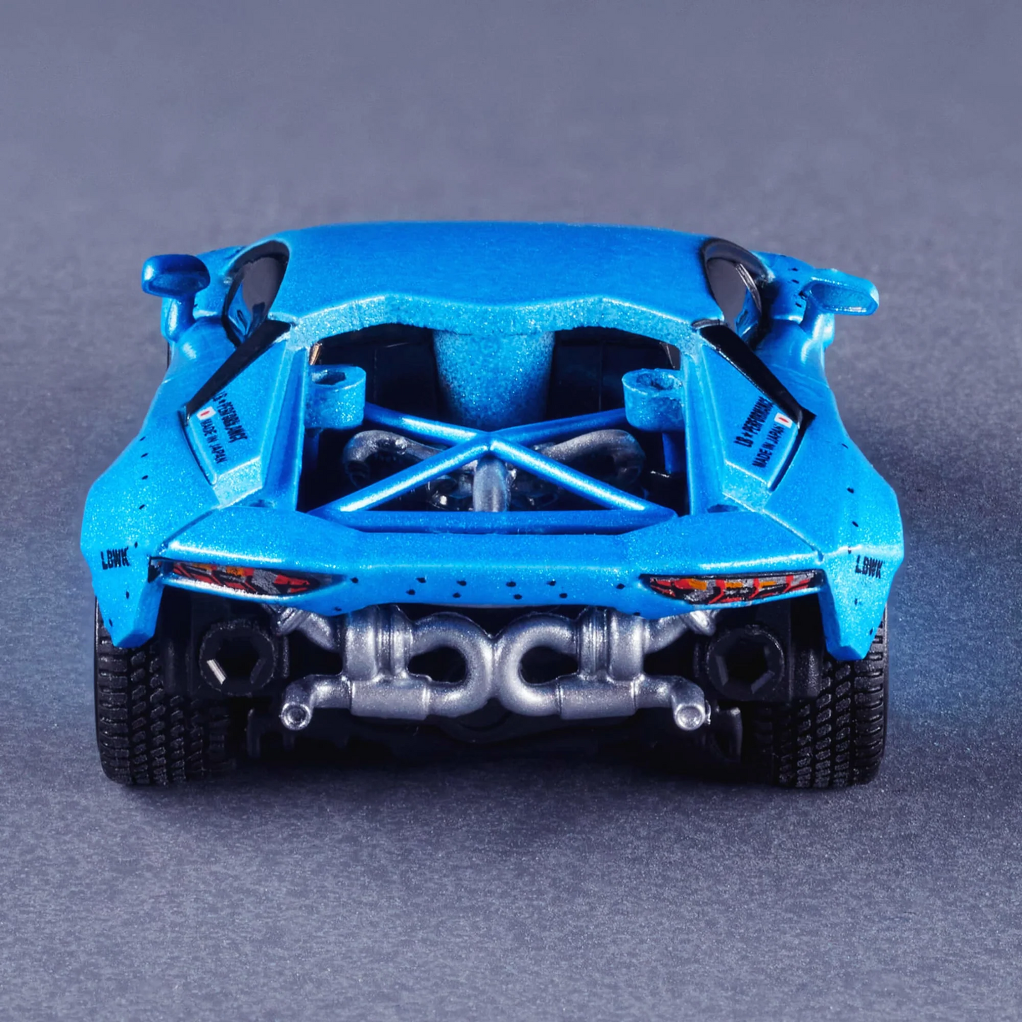 Hot Wheels Collectors Elite 64 Series LBWK Lamborghini Aventador LP 700-4